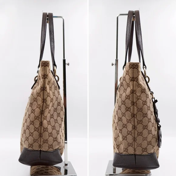 ❌️❌️SOLD❌️❌️BX19 💕 Gucci GG Canvas Interlocking Charm Tote - Picture 6 of 14